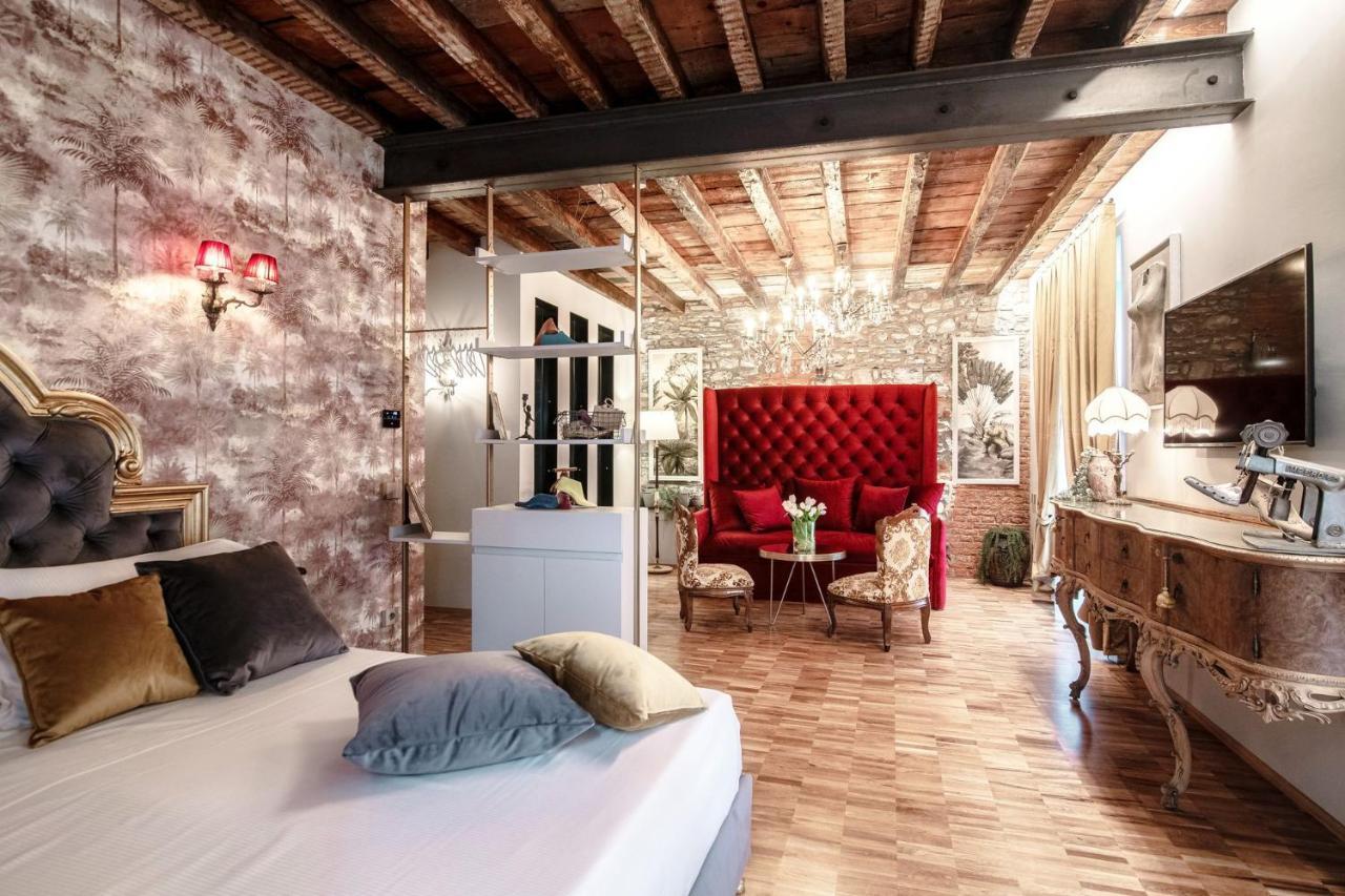 Aurum - Como Luxury Suites ภายนอก รูปภาพ
