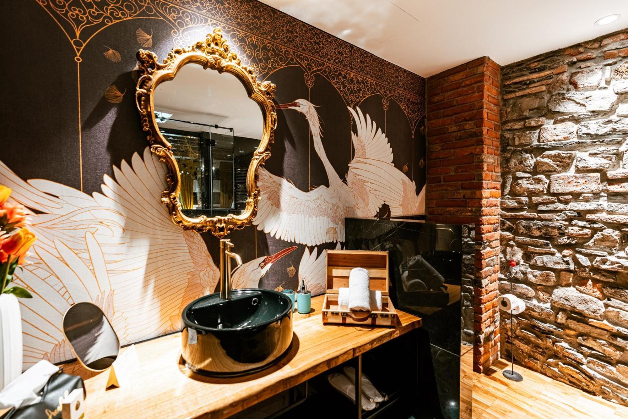 Aurum - Como Luxury Suites ภายนอก รูปภาพ